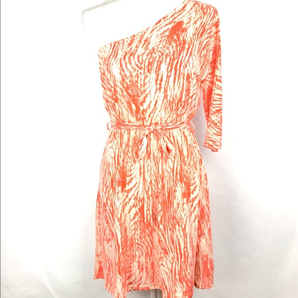 Francesca's Collections Dresses & Skirts - Francesca’s Women’s Orange one shoulder Dress Sz S